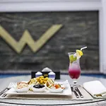 Wa Hotel